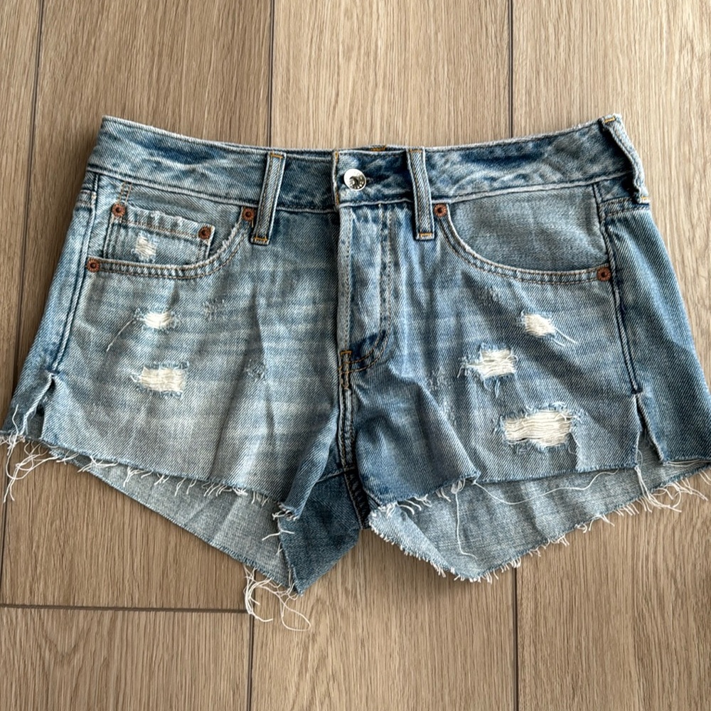 NWT Abercrombie & Fitch Boyfriend Denim Shorts